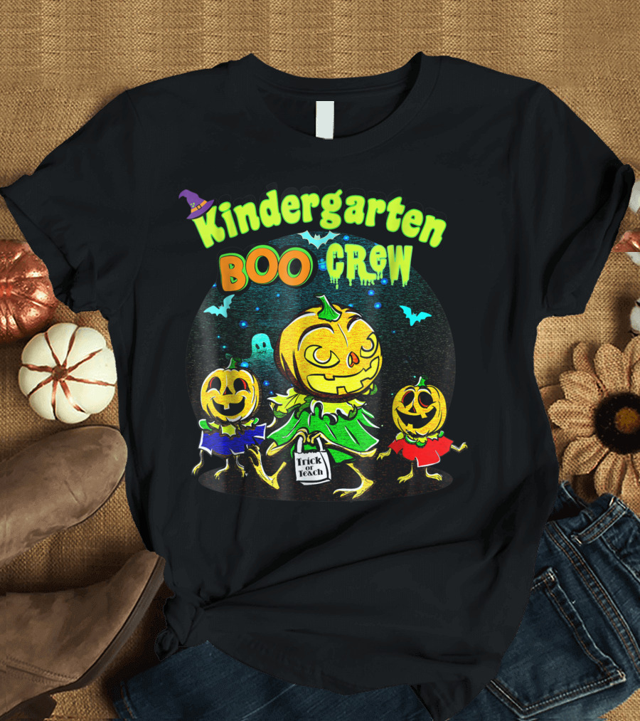 Kindergarten Boo Crew Halloween Trick or Teach Pumpkin Gang T-Shirt