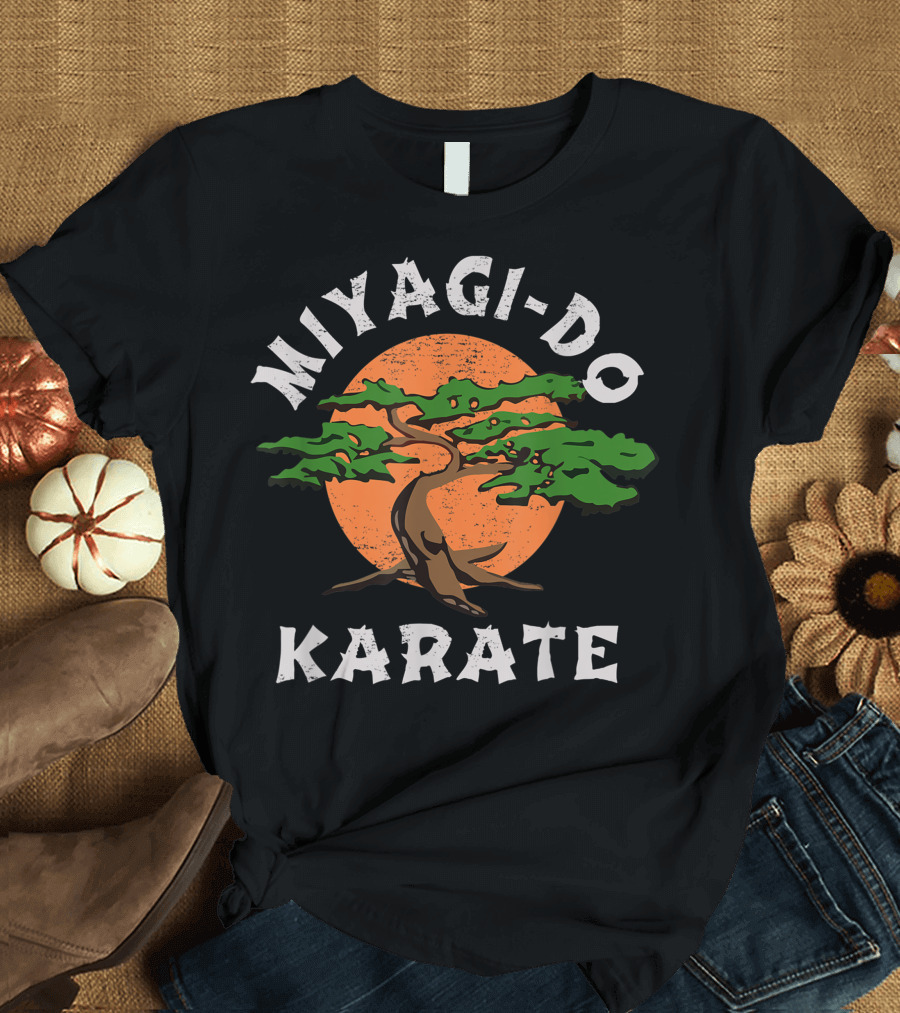 Miyagi Do Karate Funny Karate Live Vintage Best Tree T-Shirt