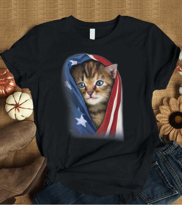 T-Shirt: Kitten Wrapped in American Flag Headscarf with Patriotic T-Shirt Kitten Wrapped in American Flag Headscarf with Patriotic T-Shirt