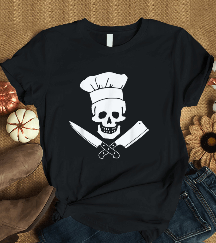 Skull with Chef Hat and Crossed Knives Cooking T-Shirt
