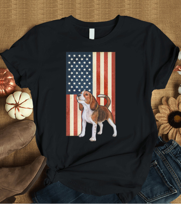 T-Shirt: Beagle in Front of USA Flag Fourth of July Patriot T-Shirt Beagle in Front of USA Flag Fourth of July Patriot T-Shirt