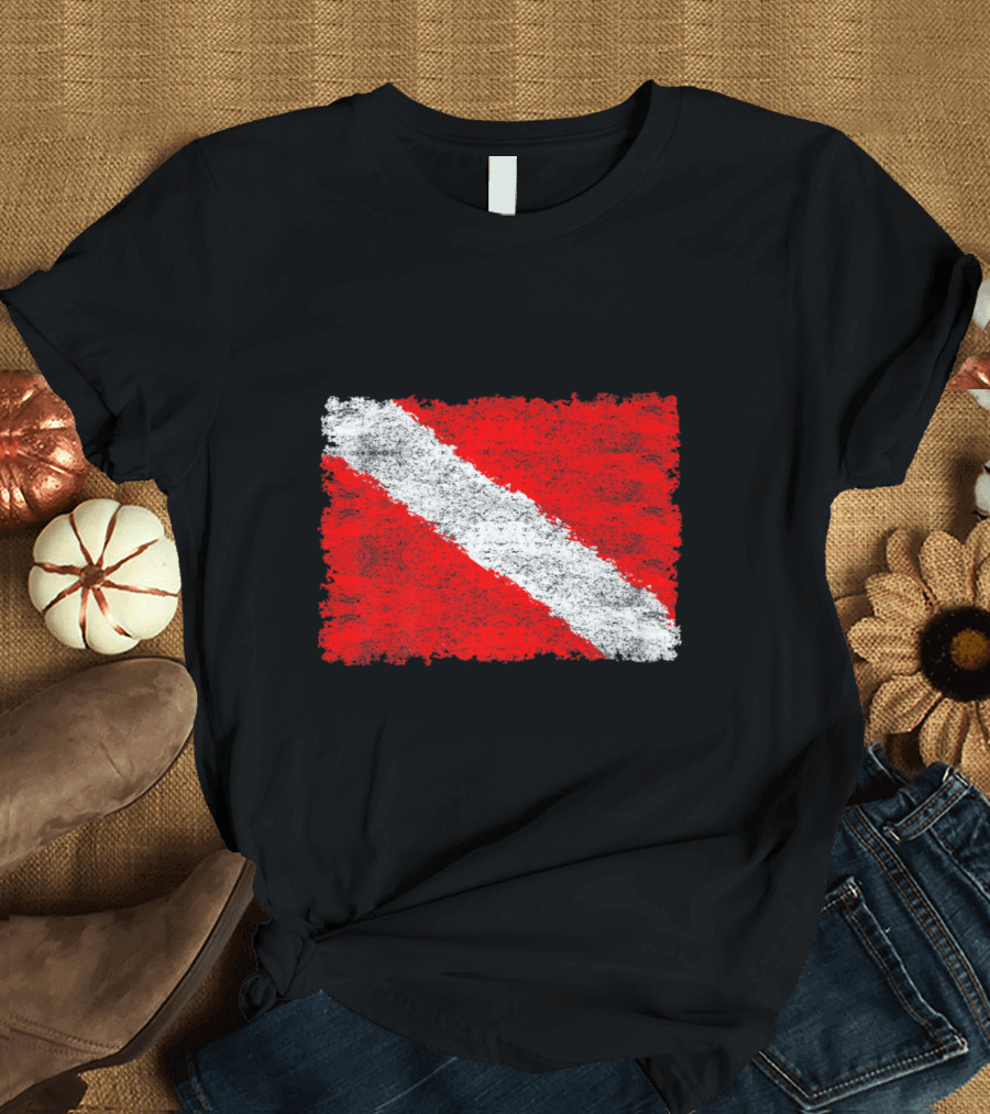 Vintage Distressed Red and White Dive Flag Scuba Diving T-Shirt