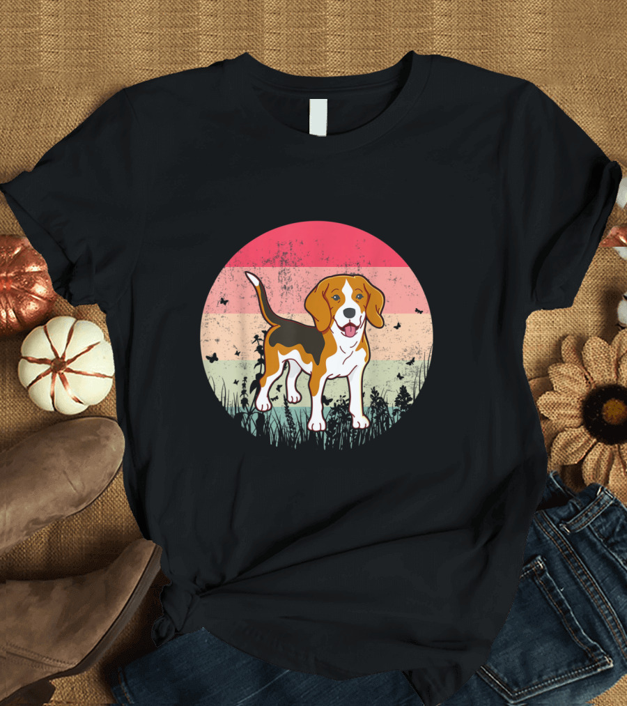 Beagle Vintage Beagle Dog Retro Sunset Grunge Grass and Butterfly T-Shirt