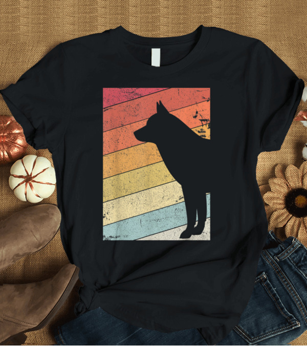T-Shirt: Husky Style Retro Silhouette with Vintage Stripes T-Shirt Husky Style Retro Silhouette with Vintage Stripes T-Shirt