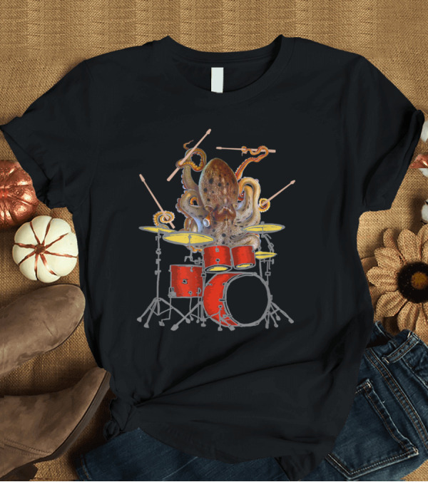 T-Shirt: Octopus Playing Red Drum Set with Sticks T-Shirt Octopus Playing Red Drum Set with Sticks T-Shirt