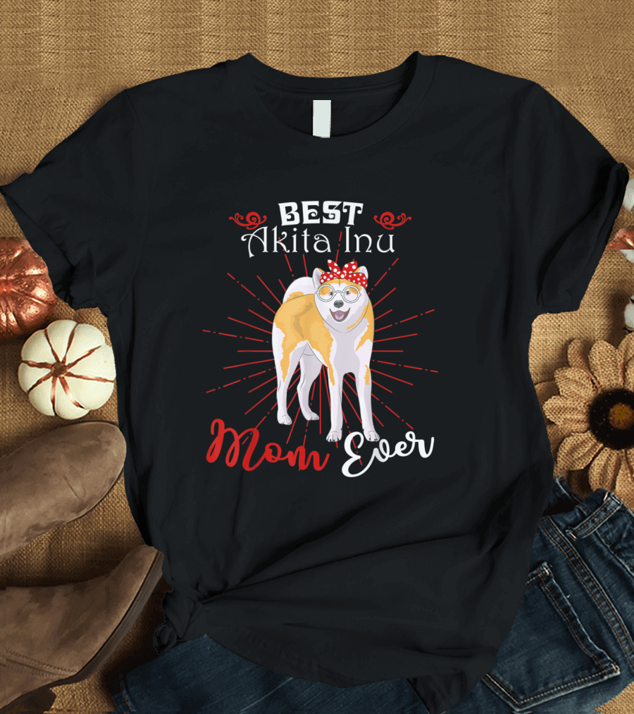 Best Akita Inu Mom Ever with Stylish Dog Illustration and Red Accents T-Shirt