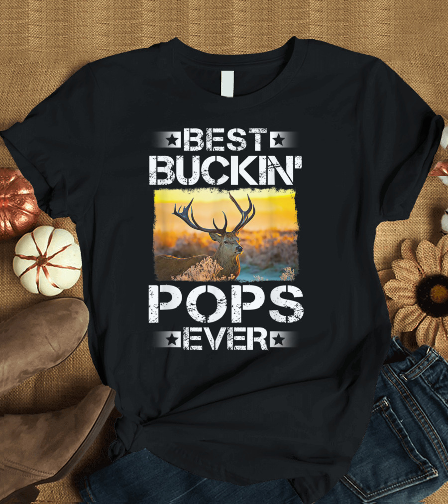 Best Buckin' Pops Ever Deer Hunting with Majestic Buck Image T-Shirt