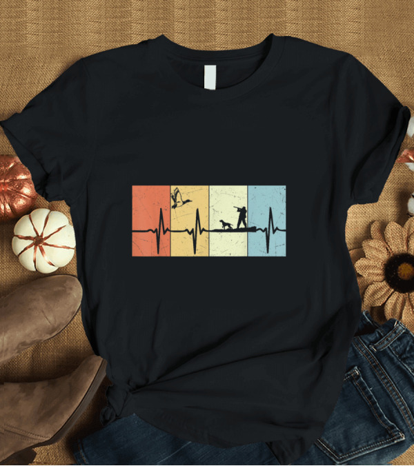 T-Shirt: Pulse of a Waterfowl Hunter with Duck and Dog T-Shirt Pulse of a Waterfowl Hunter with Duck and Dog T-Shirt