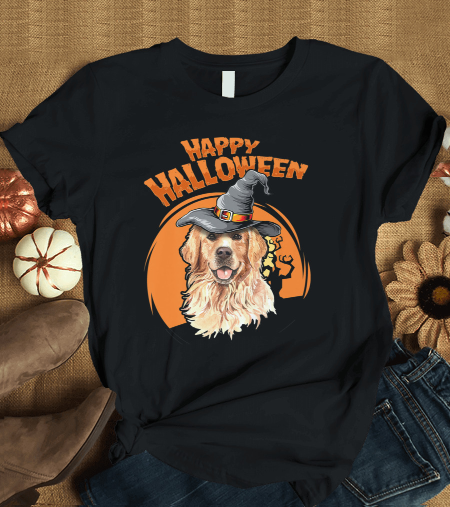 Happy Halloween Golden Retriever Witch Hat Pumpkin Background T-Shirt