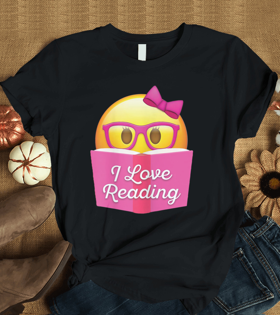 I Love Reading Emoji with Glasses and Bow Nerdy T-Shirt