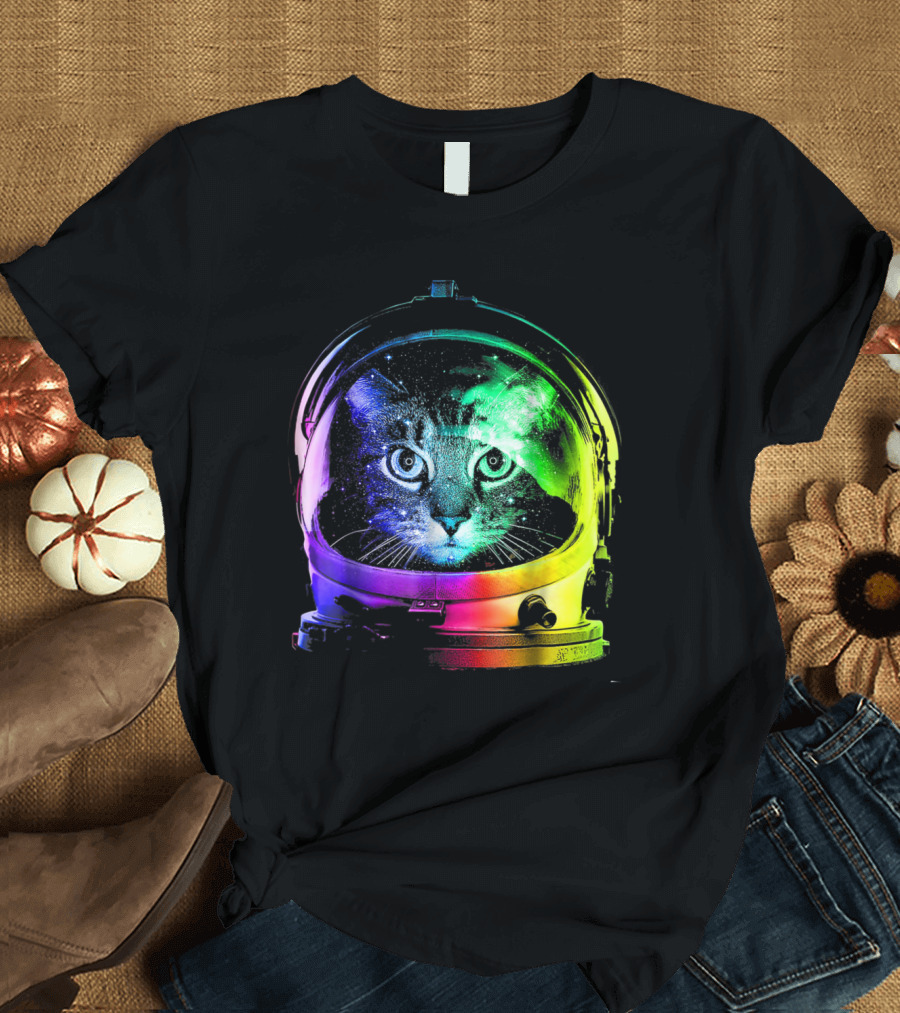 Astronaut Cat Rainbow Helmet Space Exploration T-Shirt