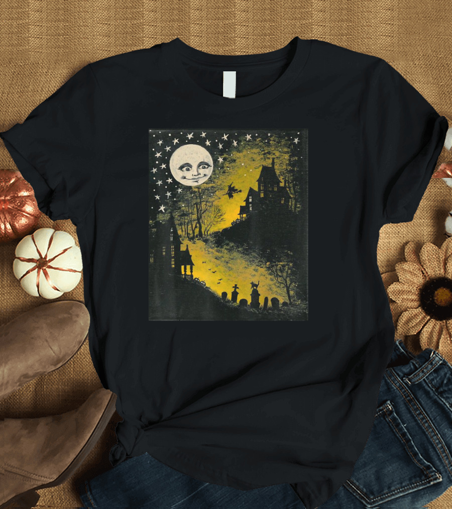 Sweet n' Spooky Vintage Style Halloween Moon Witch Silhouette Scene T-Shirt