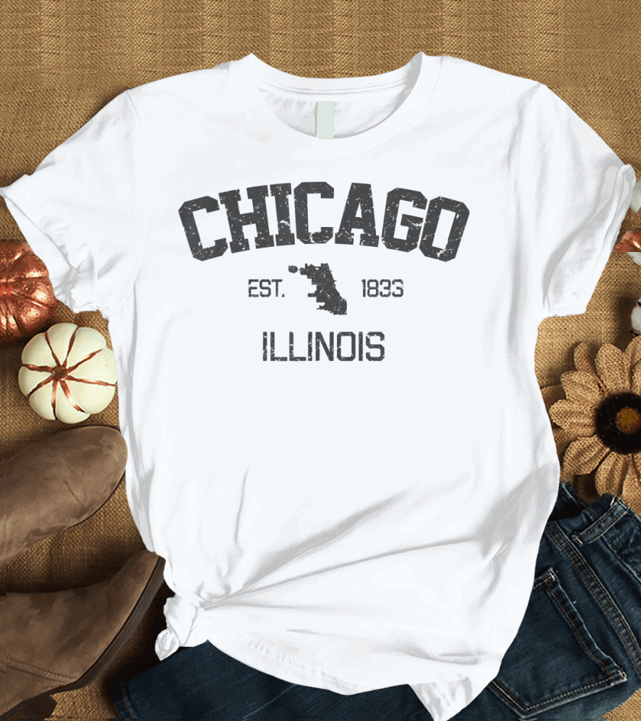Chicago Illinois Vintage Est. 1833 Classic T-Shirt