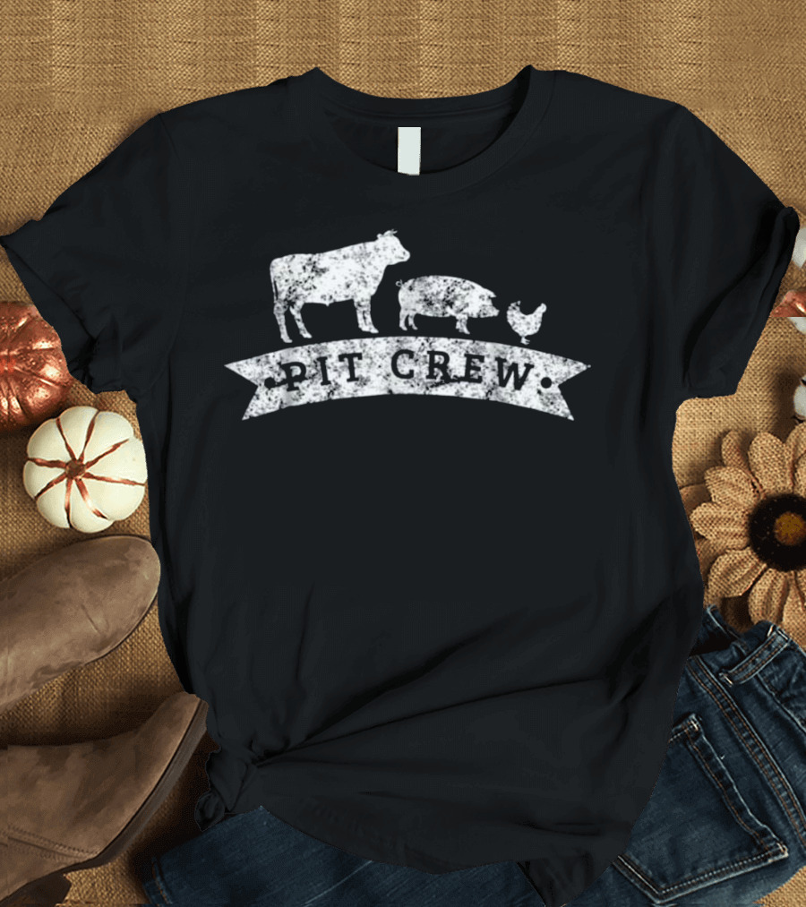 Vintage Pit Crew Cow Pig Chicken BBQ Grilling T-Shirt