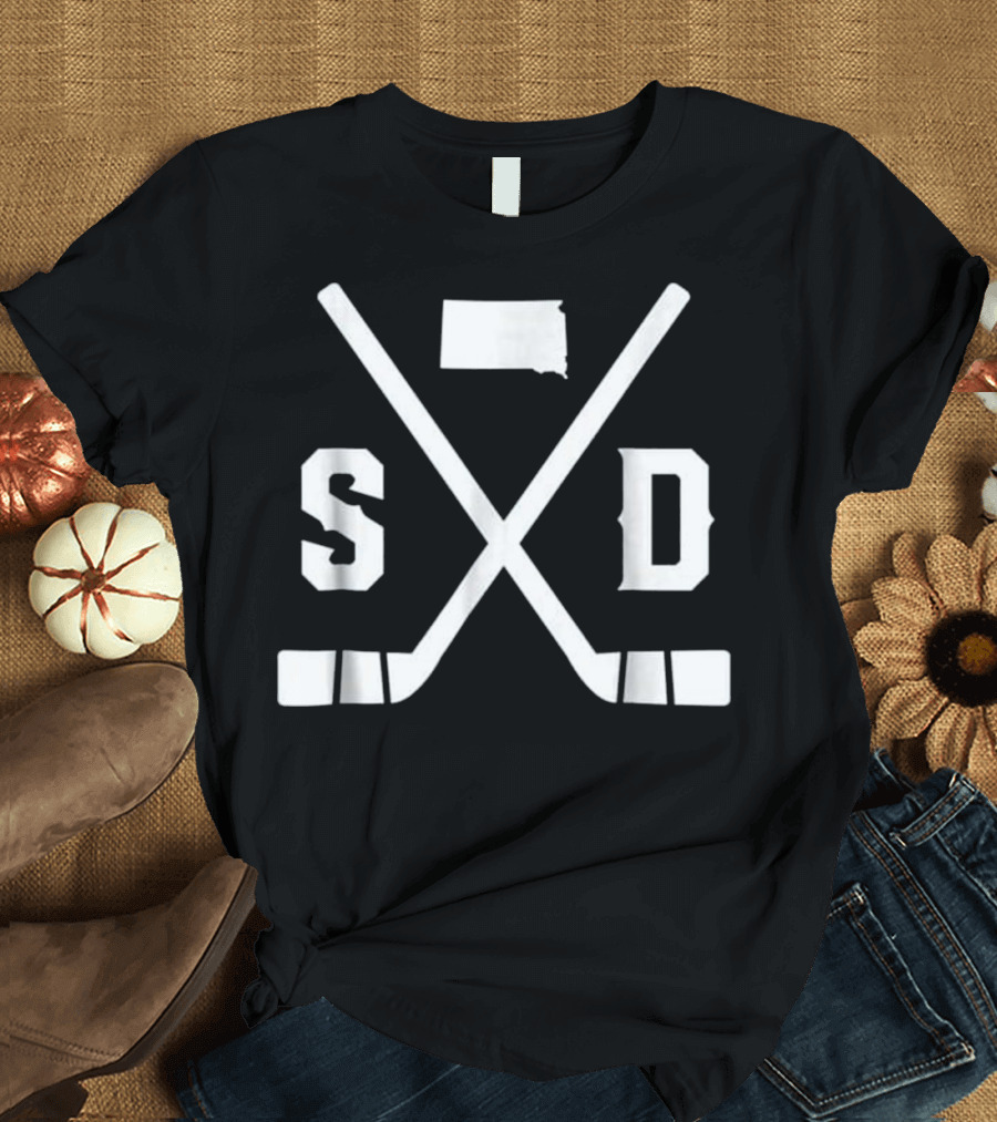 South Dakota Vintage Ice Hockey Sticks SD Map T-Shirt