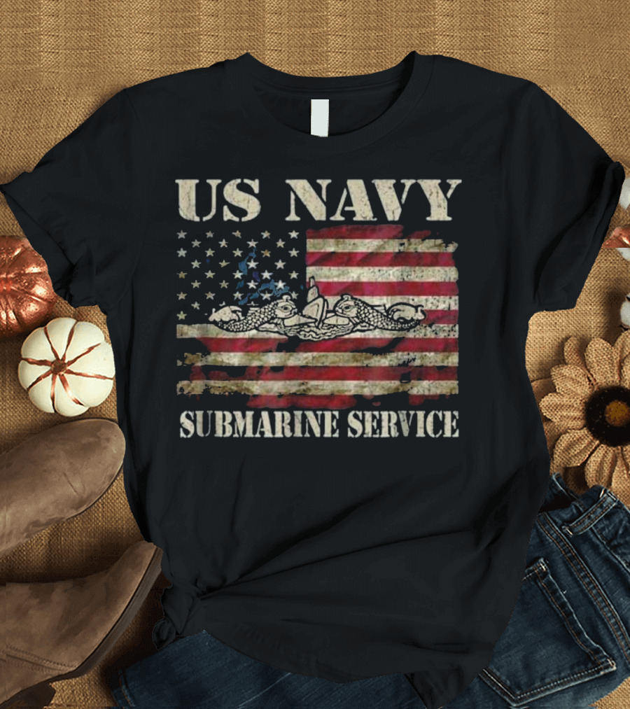 Vintage US Navy Submarine Service American Flag Patriotic Emblem T-Shirt