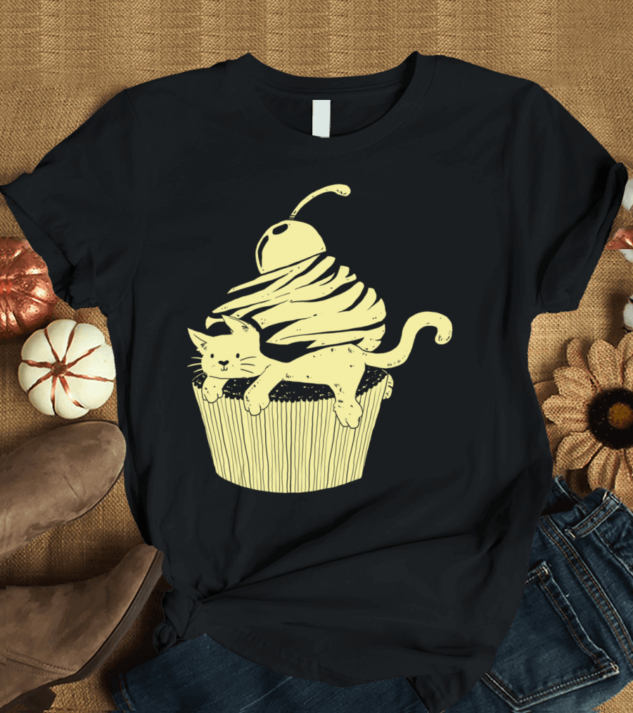 CATCAKE OR CUTECAT CUPCAKE KITTY WITH CHERRY ON TOP T-Shirt
