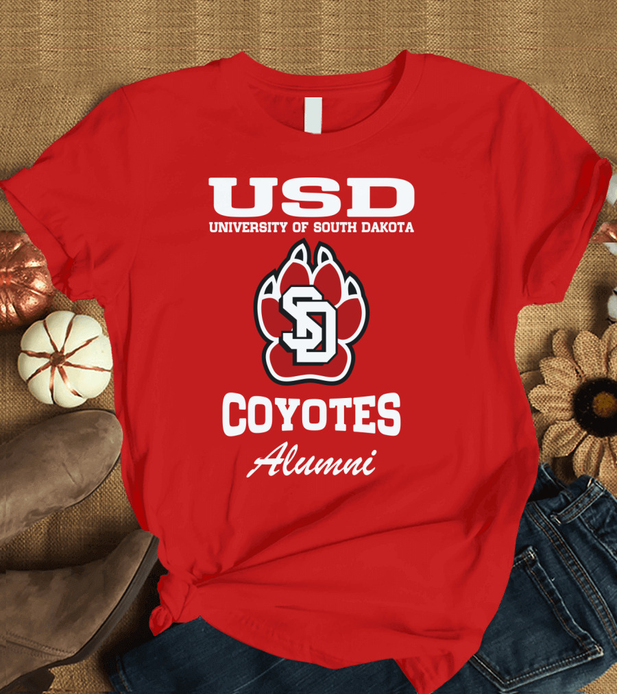 USD University of South Dakota Coyotes Alumni T-Shirt