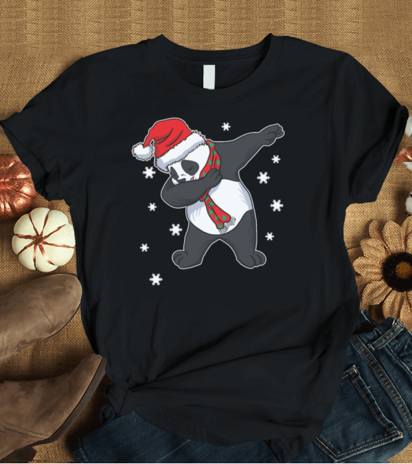 T-Shirt: Panda Christmas Xmas Dabbing Dabbin Santa Hat Scarf Snowflakes T-Shirt Panda Christmas Xmas Dabbing Dabbin Santa Hat Scarf Snowflakes T-Shirt