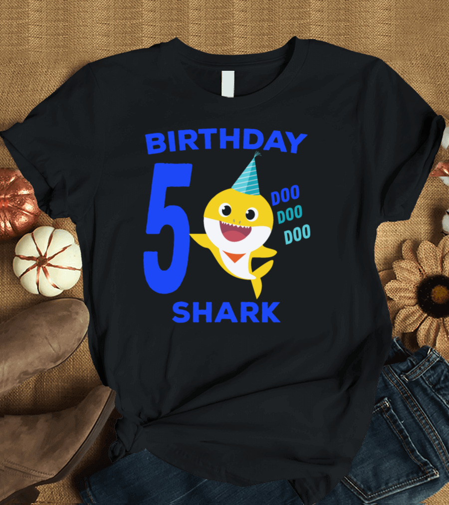 Birthday 5 Shark Doo Doo Doo T-Shirt
