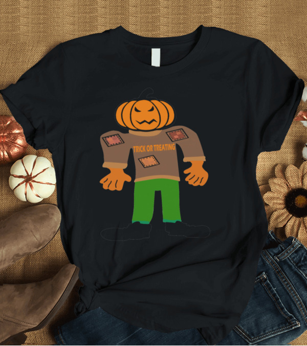 T-Shirt: Trick or Treating Pumpkin Head Character T-Shirt Trick or Treating Pumpkin Head Character T-Shirt