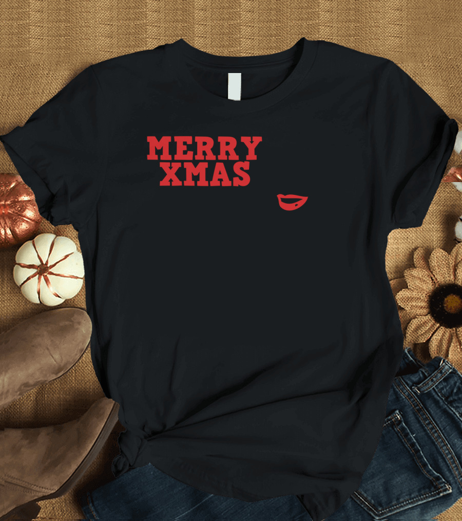 Merry Xmas Ho Comedy Insult with Red Lips and Black Hair T-Shirt