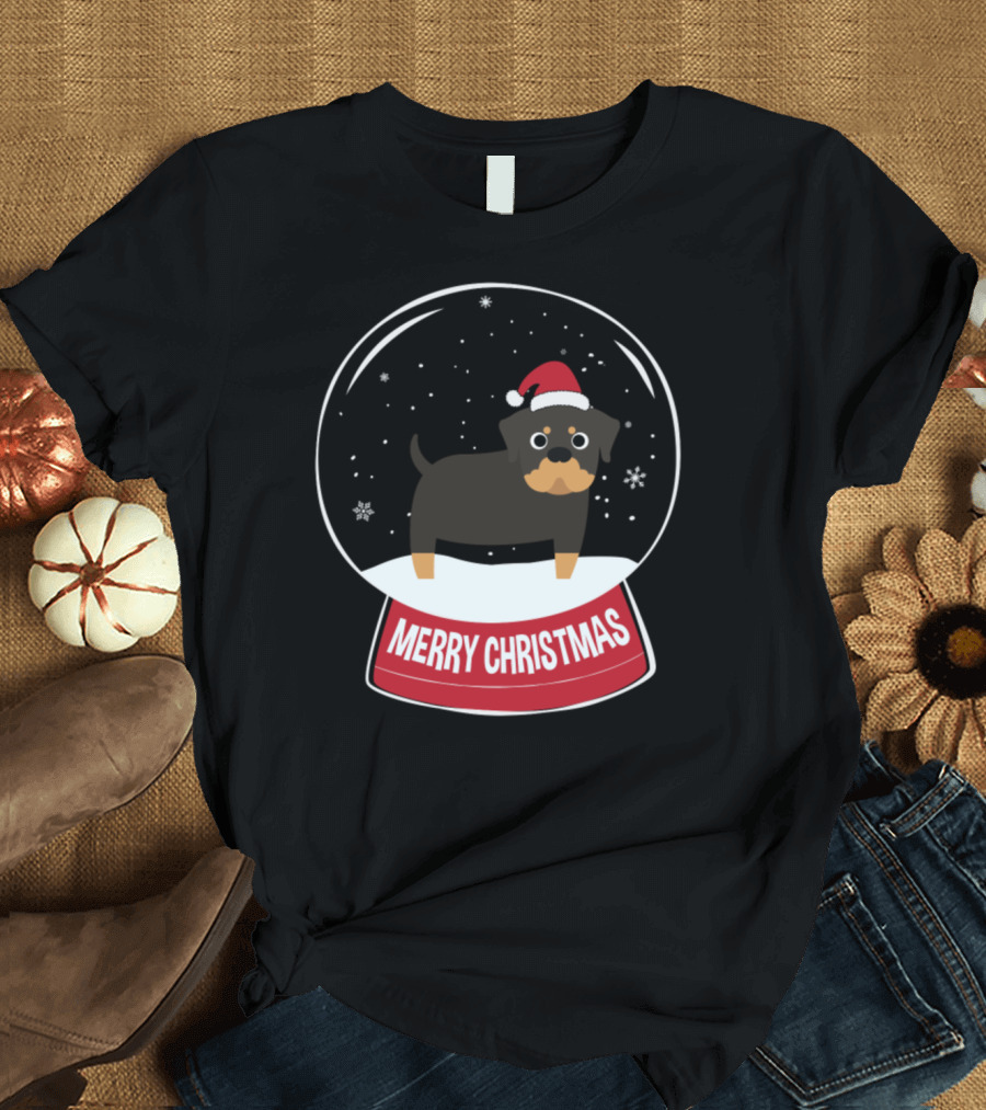 Rottweiler in Santa Hat Snowglobe Merry Christmas T-Shirt