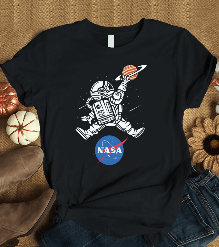 NASA Astronaut Basketball League Slam Dunk Saturn T-Shirt