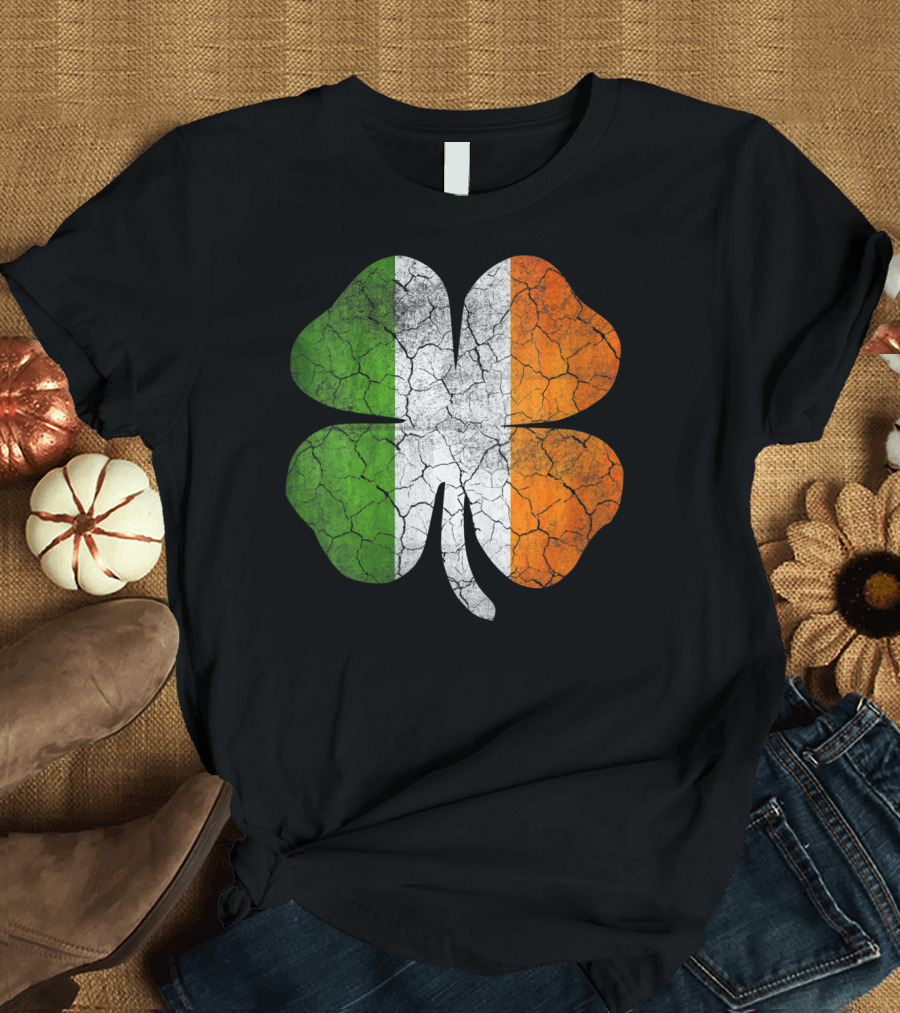 Vintage Irish Shamrock Distressed Flag Colors T-Shirt