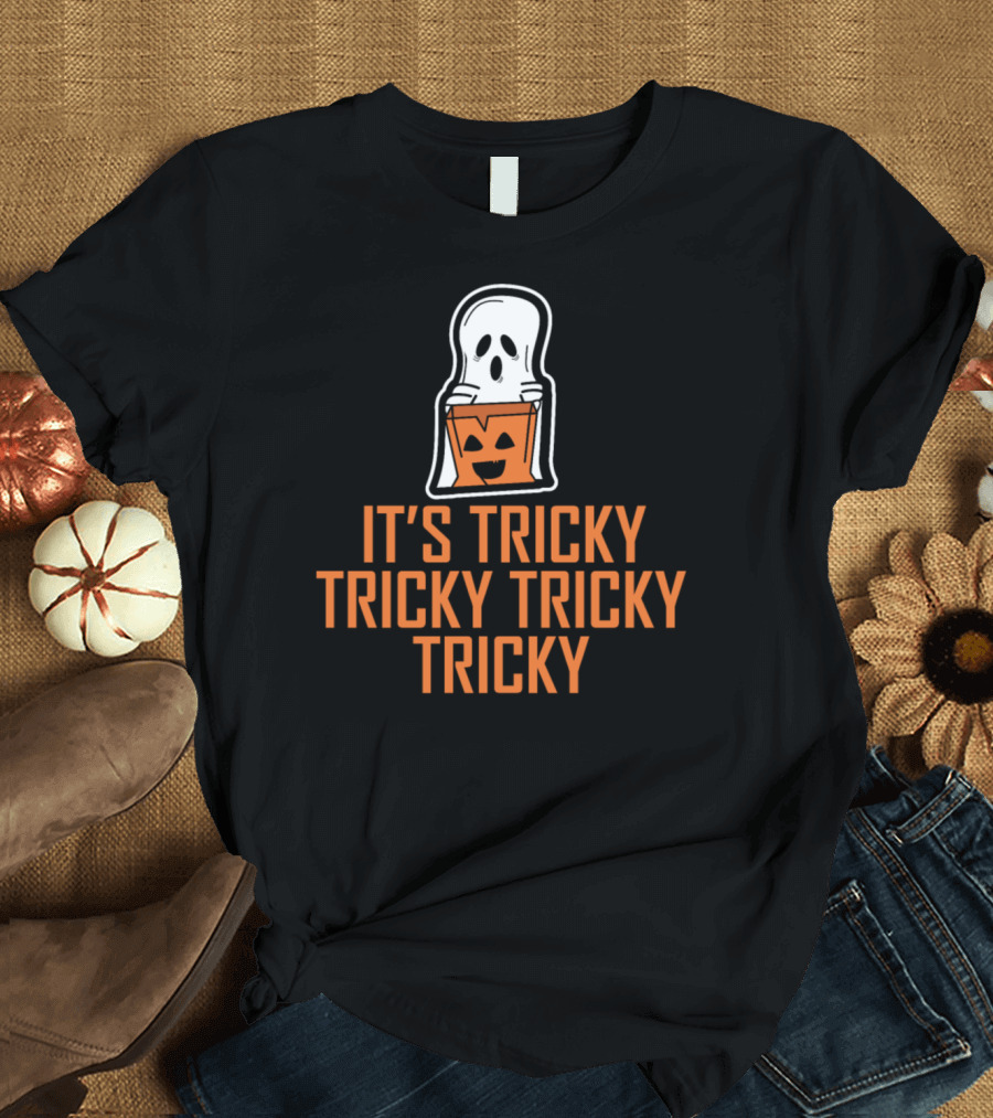 It's Tricky Halloween Night Ghost Spooky Trick or Treat T-Shirt