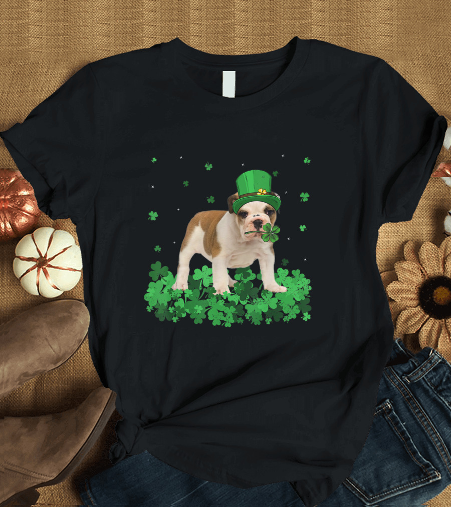 St Patrick's Day Irish Shamrock Bulldog with Hat T-Shirt
