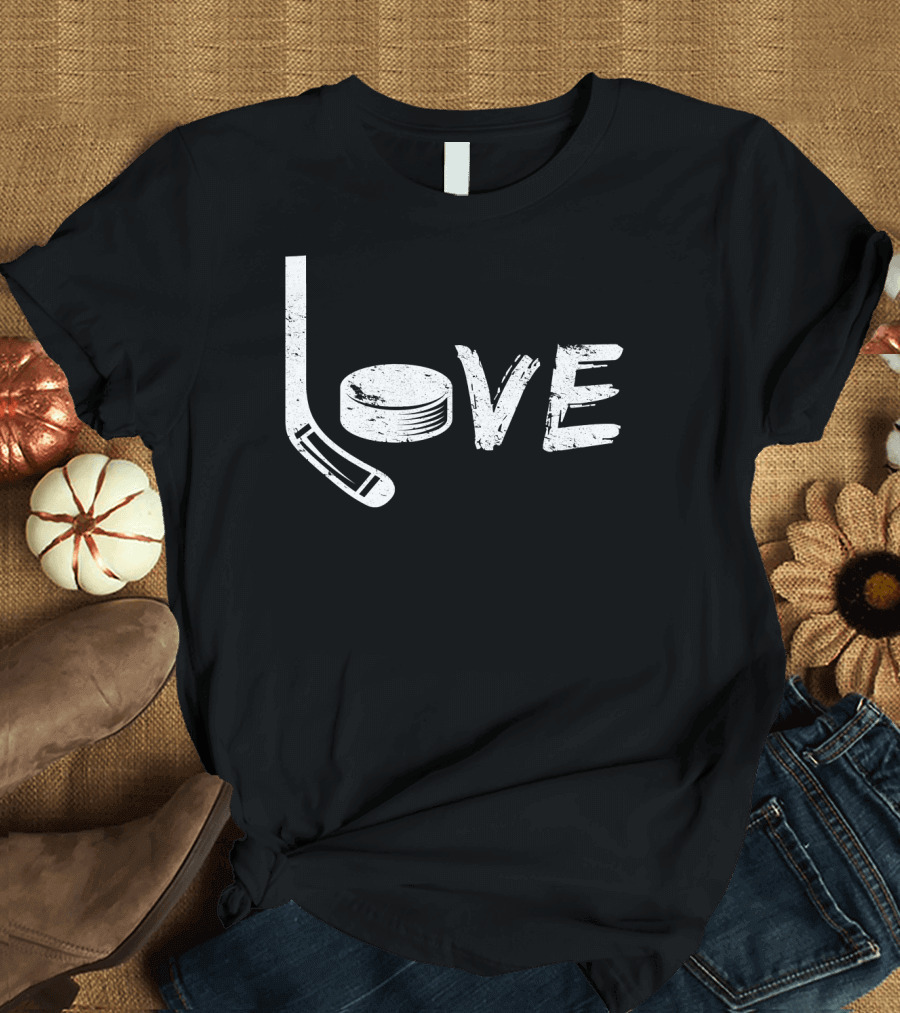 Funny Valentine's Day Ice Hockey Fans Love Stick and Puck T-Shirt