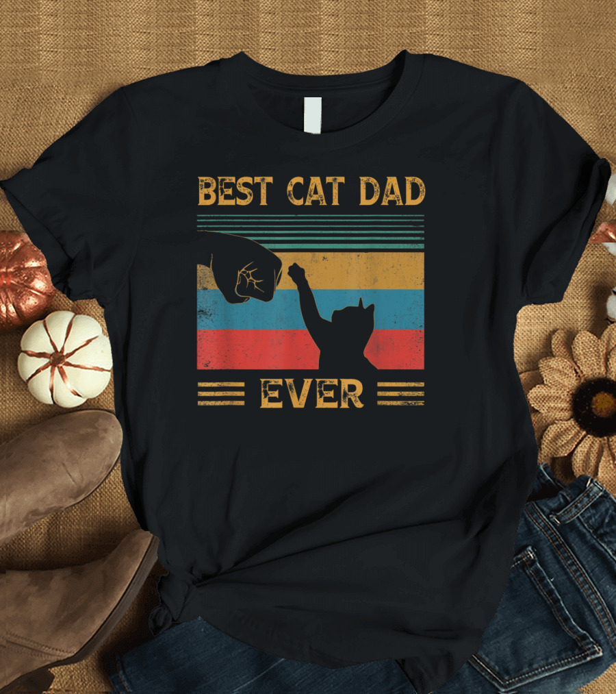 Best Cat Dad Ever Vintage Cat Lover Fist Bump T-Shirt