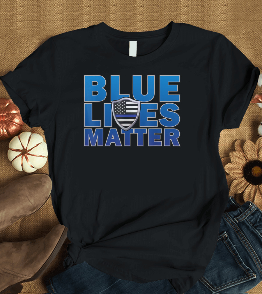 Blue Lives Matter Thin Blue Line US Flag Police Badge T-Shirt