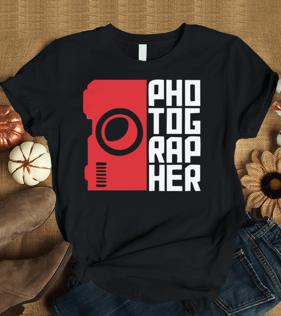 PHOTOGRAPHER Red Camera T-Shirt