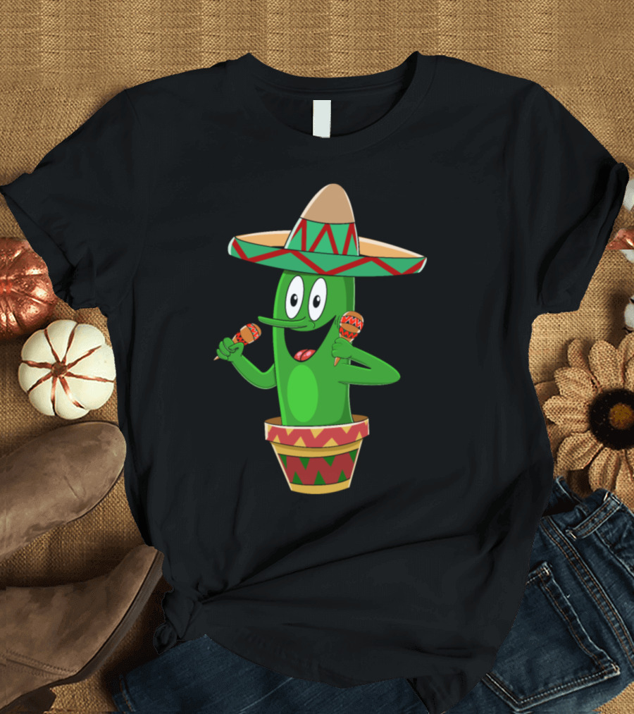 Comic Cactus Sombrero Funny Cinco De Mayo Maracas T-Shirt