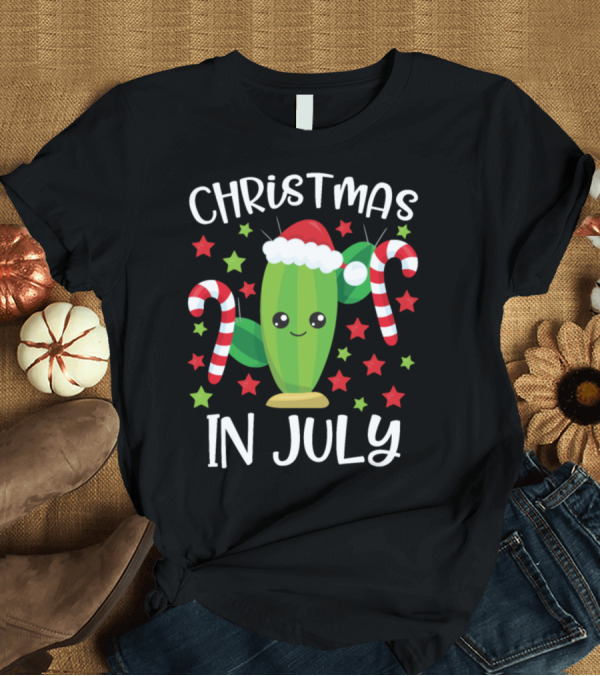 T-Shirt: Christmas in July Cute Cactus Santa and Candy Canes T-Shirt Christmas in July Cute Cactus Santa and Candy Canes T-Shirt