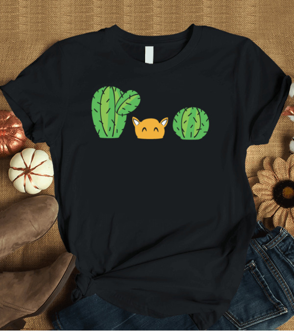 T-Shirt: Funny Cactus Cup Cacti Succulent Plant with Smiling Fox in Pots T-Shirt Funny Cactus Cup Cacti Succulent Plant with Smiling Fox in Pots T-Shirt