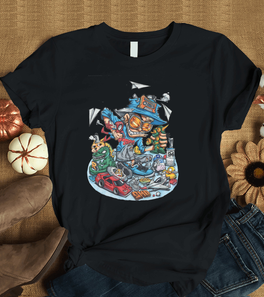 Cartoon Comics Street Art with Paper Planes and Graffiti Elements T-Shirt