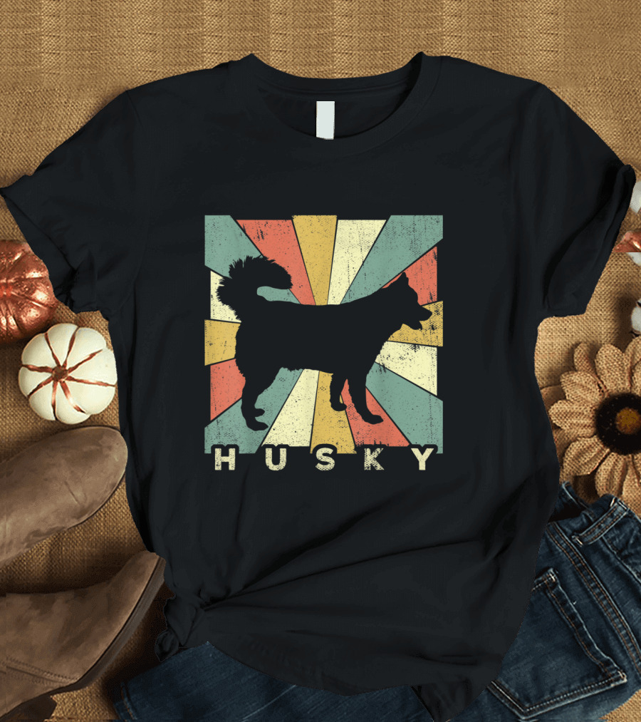 Husky Silhouette Siberian Dog 70s Vintage Retro Stripes T-Shirt