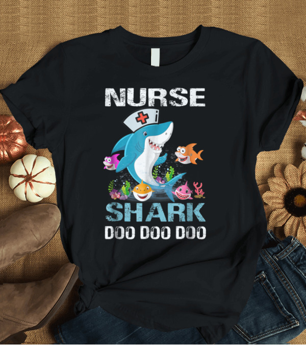 T-Shirt: Nurse Shark Doo Doo Doo Funny Cartoon Nurse with Colorful Fish and Plants T-Shirt Nurse Shark Doo Doo Doo Funny Cartoon Nurse with Colorful Fish and Plants T-Shirt
