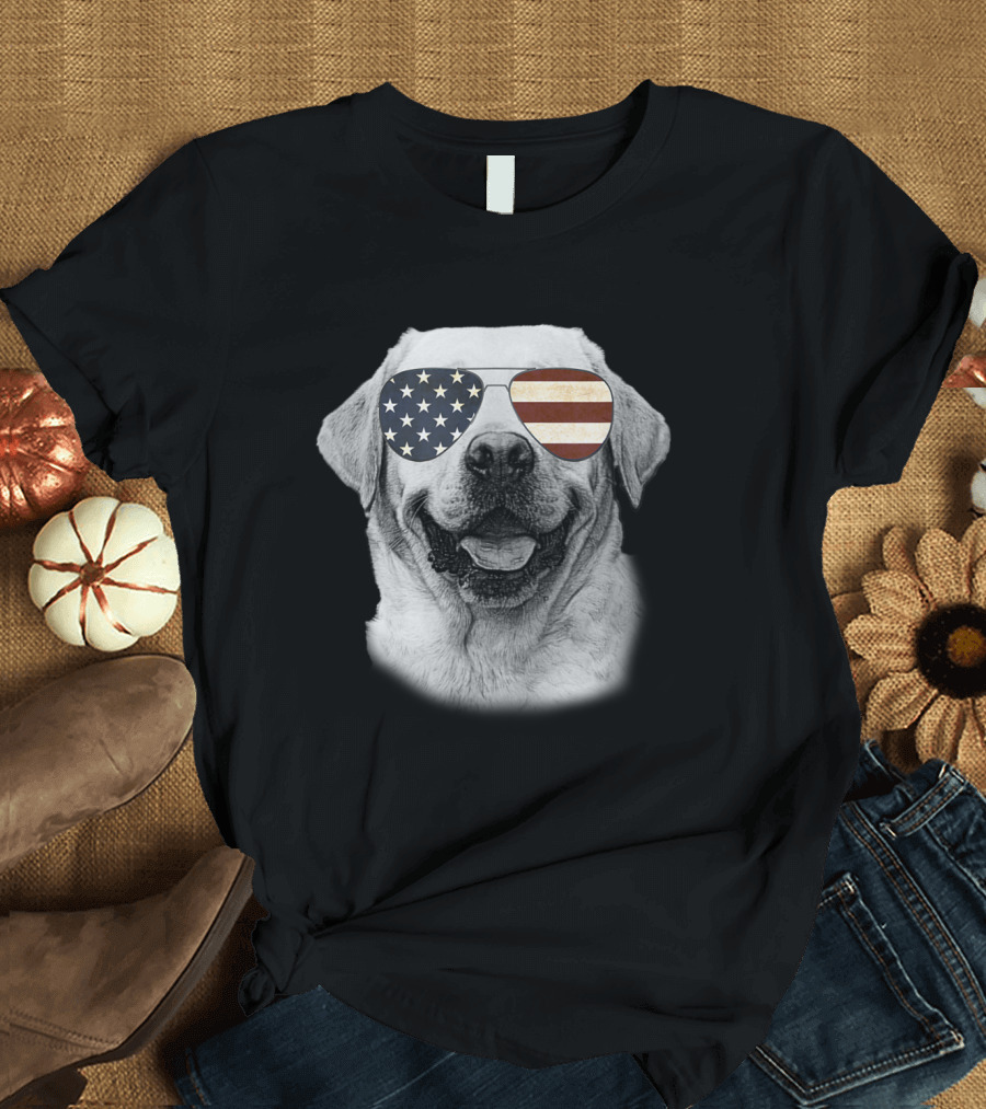 Labrador Dog Wearing USA Flag Sunglasses Patriotic American T-Shirt