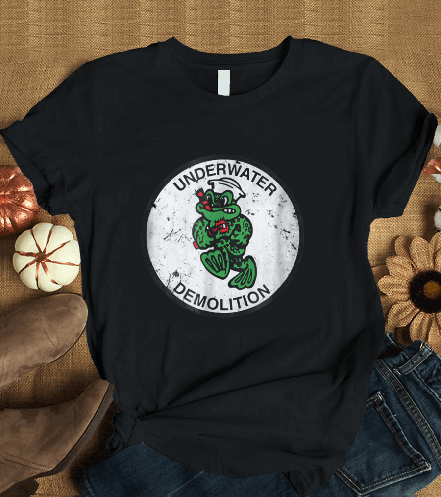 Underwater Demolition Teams Frog Patch Vintage Style Emblem T-Shirt