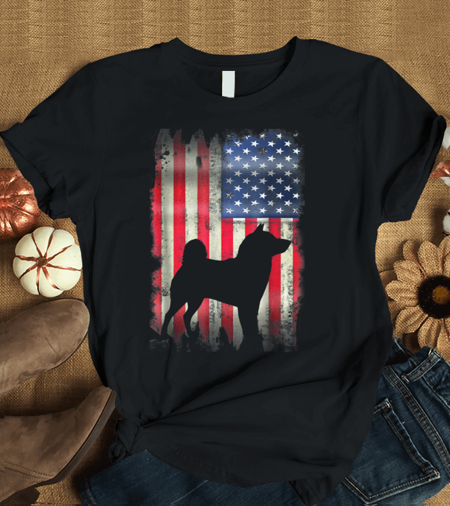 USA Akita Dog Silhouette Over Vintage American Flag T-Shirt