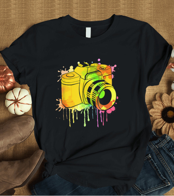 T-Shirt: Graffiti Camera Photography Love Splatter Art Vibrant T-Shirt Graffiti Camera Photography Love Splatter Art Vibrant T-Shirt
