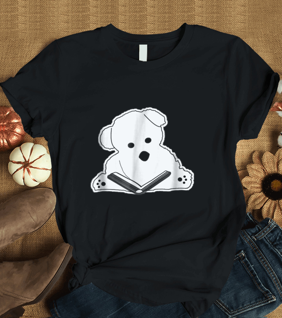 Cozy Teddy Bear with Open Book Relaxed Reading Pose T-Shirt
