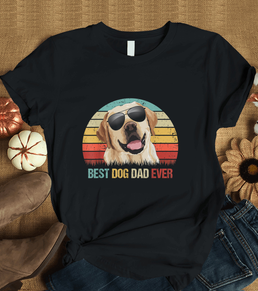 Best Dog Dad Ever Labrador Ret Sunglasses Retro Stripes T-Shirt