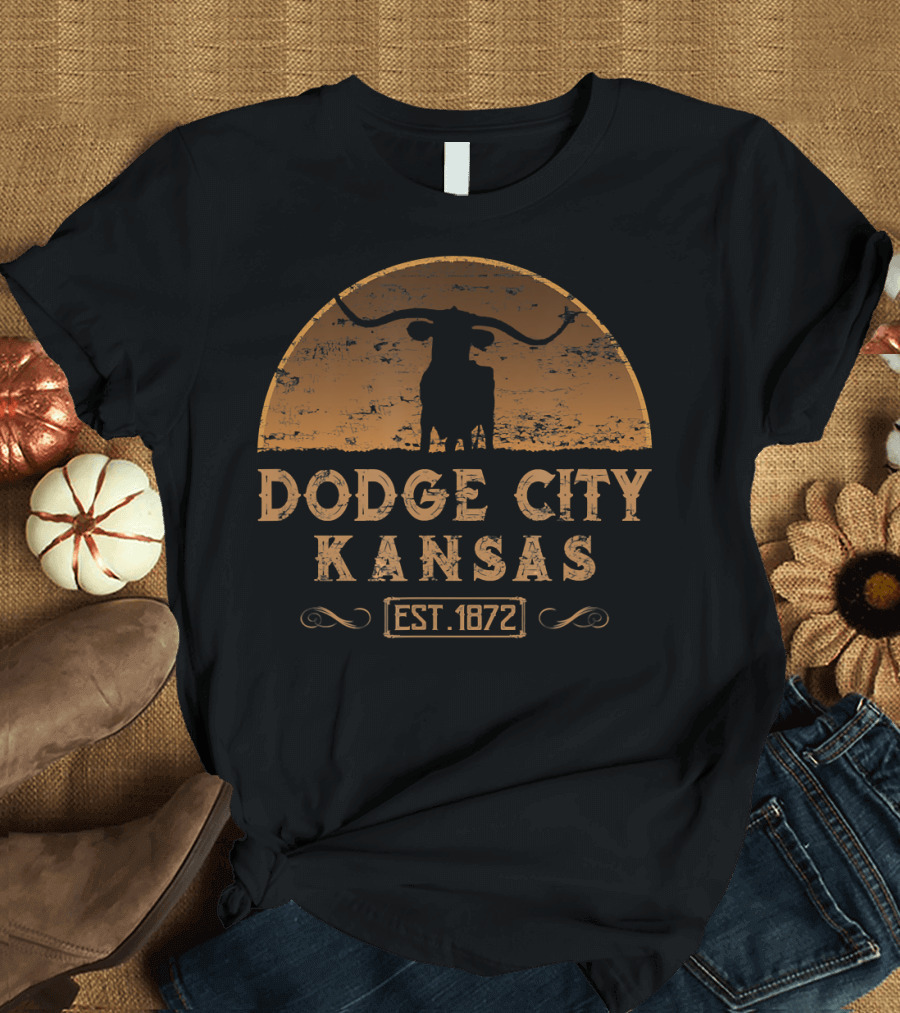 Dodge City Kansas Est. 1872 Wild West Longhorn T-Shirt