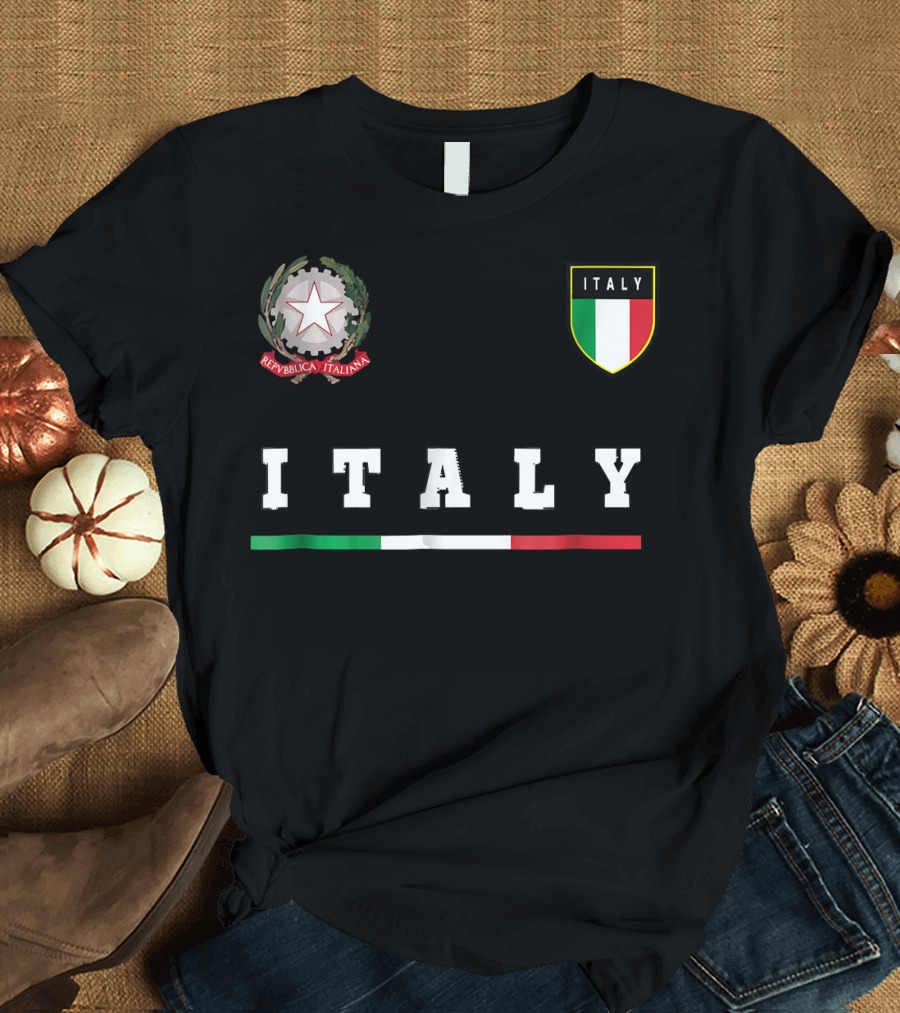 Italy Repubblica Italiana Emblem Soccer Flag T-Shirt
