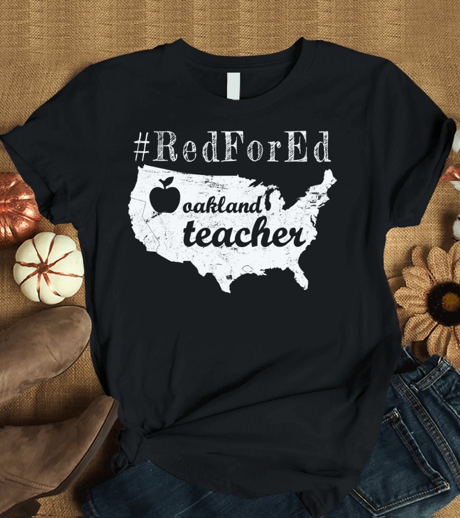 RedForEd Oakland Teacher United States Map Apple T-Shirt
